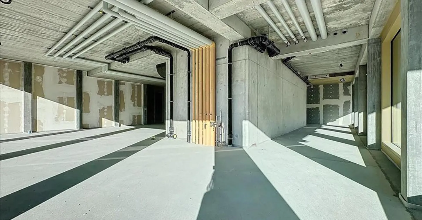 Shop for rent - Photo 3 of 6