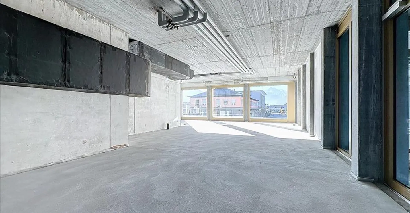 Shop for rent - Photo 4 of 6