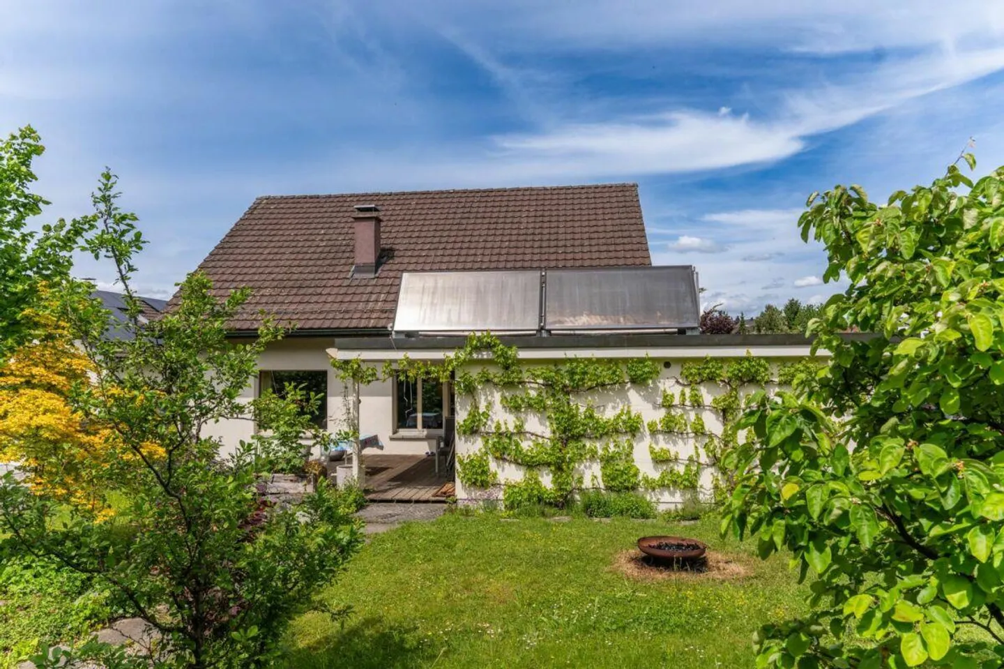 Family Paradise with Large Garden - Photo 14 of 18