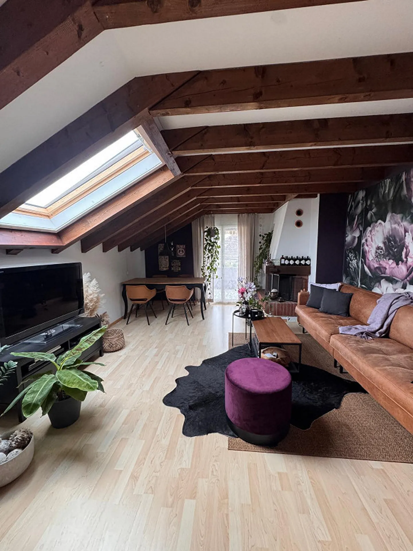 Charmant appartement de 2,5 pièces dans un emplacement calme - Photo 2 sur 7