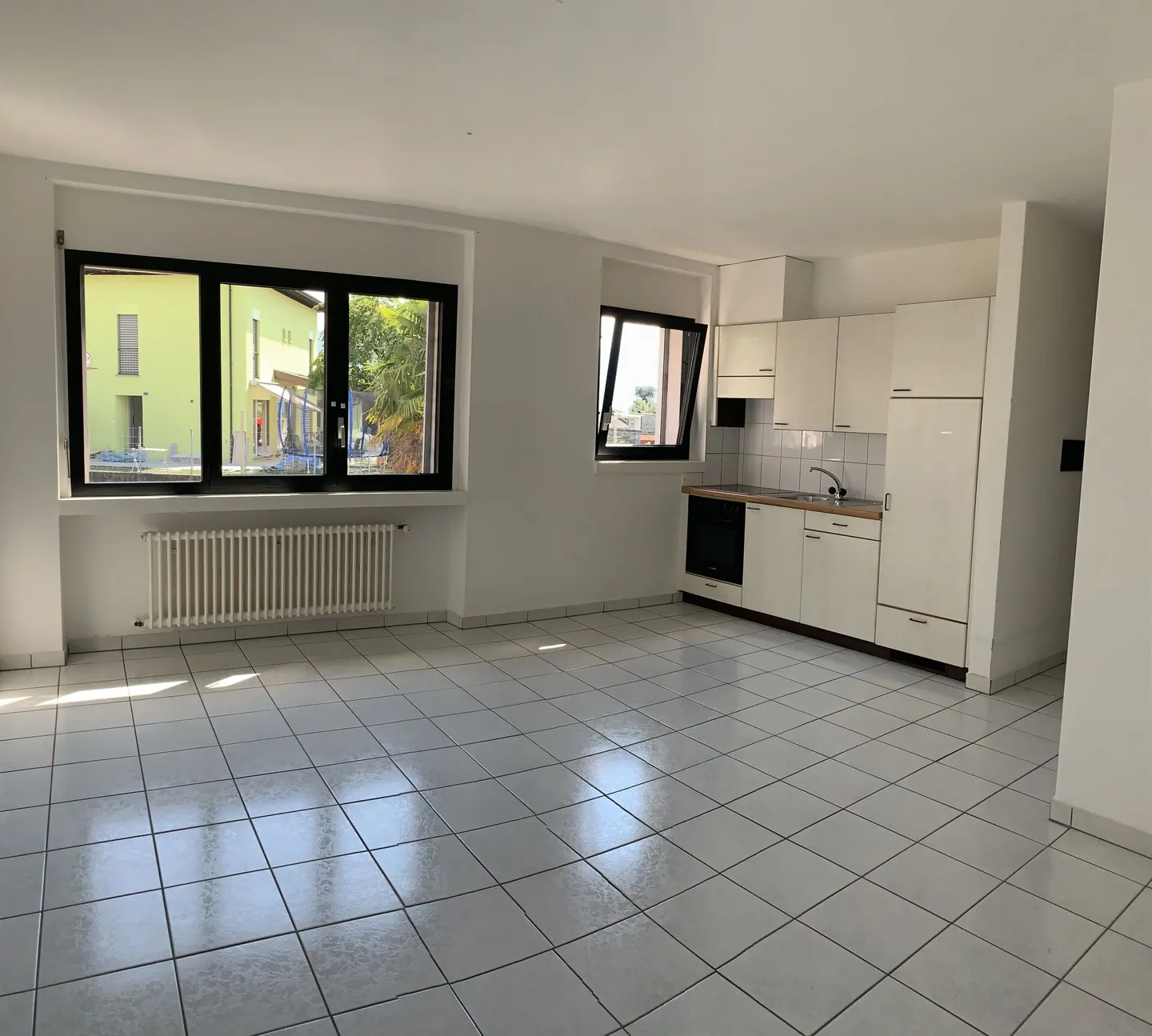 2,5-Zimmer-Wohnung in Arbedo - Foto 2 von 8
