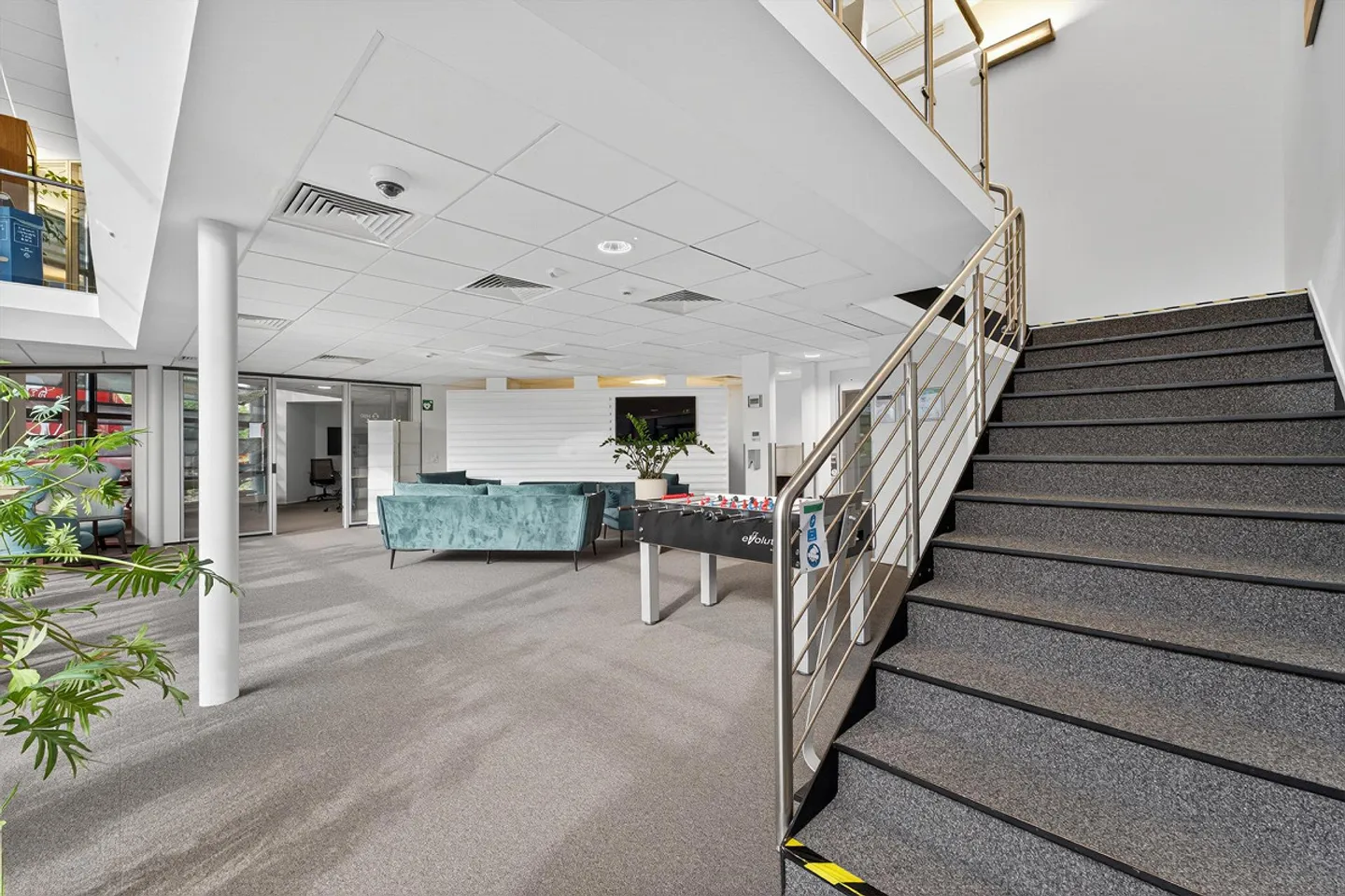 Exclusive ground floor space with gallery in Kriens - ready for occupancy 2026 - Photo 2 of 11