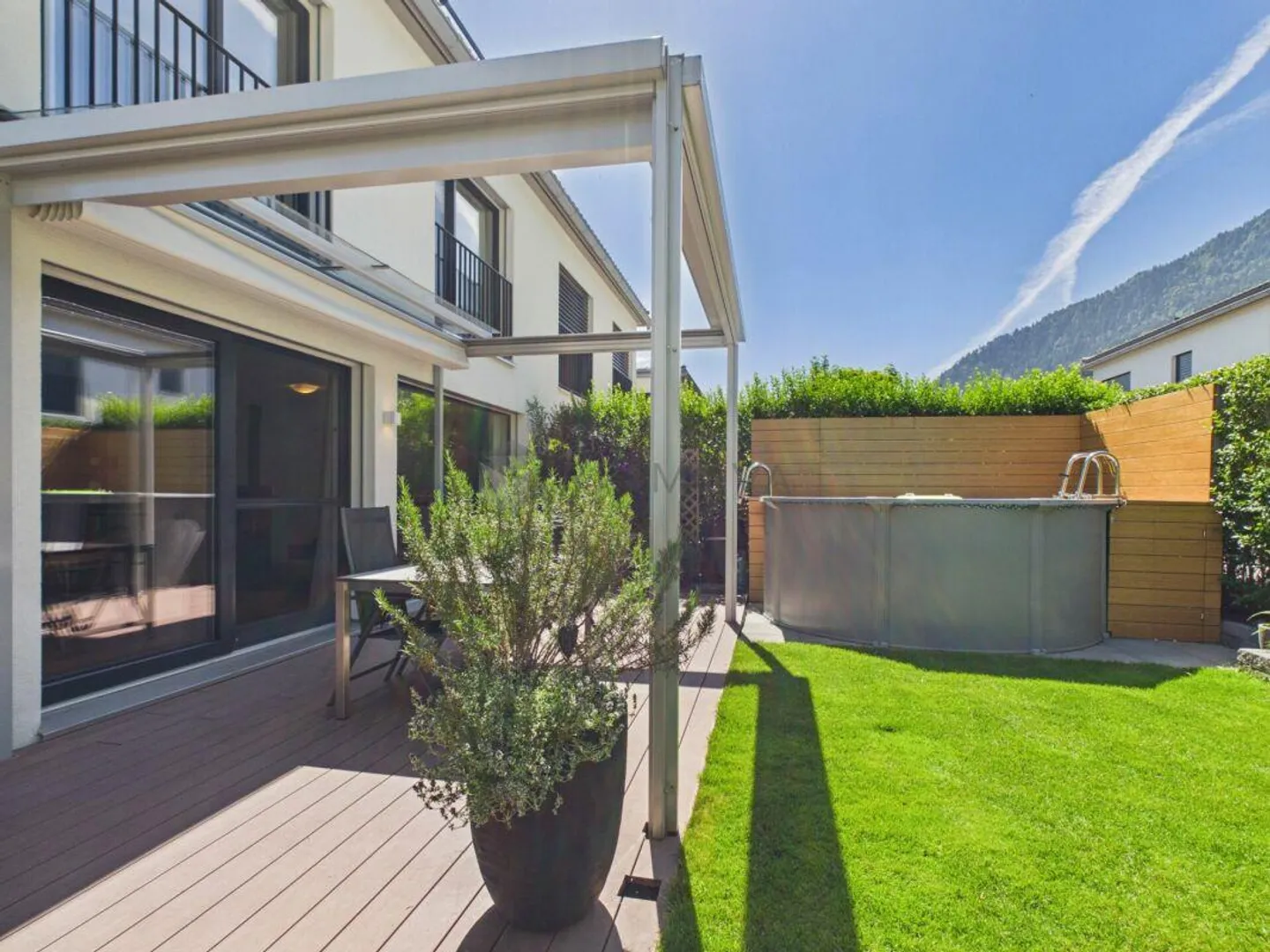 Charming 5.5 Room - Semi-Detached House & Garden in Prime Neighborhood - Photo 12 of 15