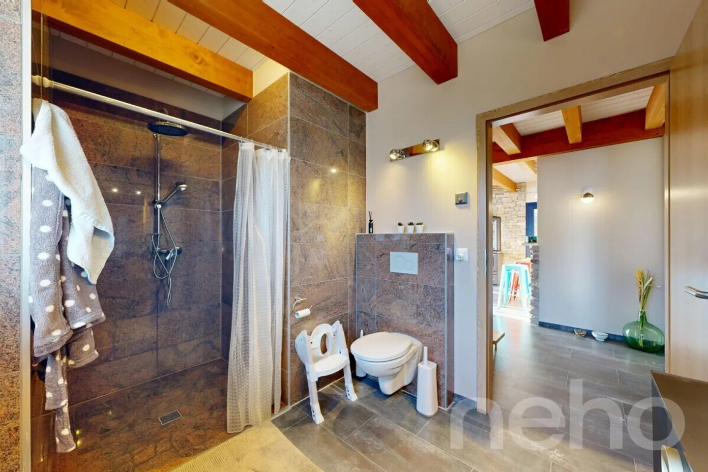 Villa unique avec vue alpine - Photo 10 sur 12