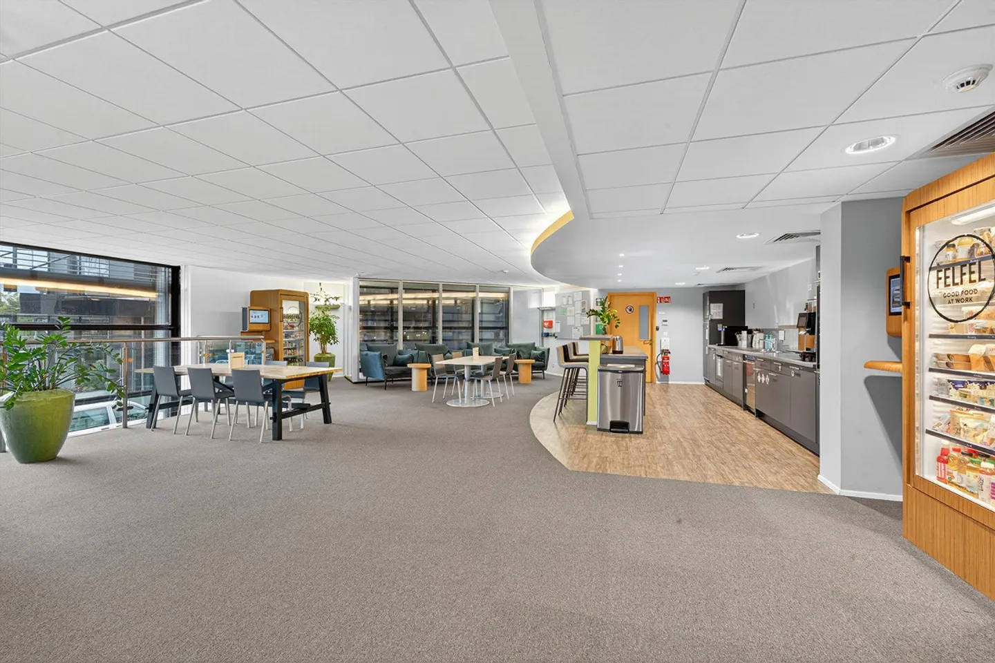 Exclusive ground floor space with gallery in Kriens - ready for occupancy 2026 - Photo 7 of 11