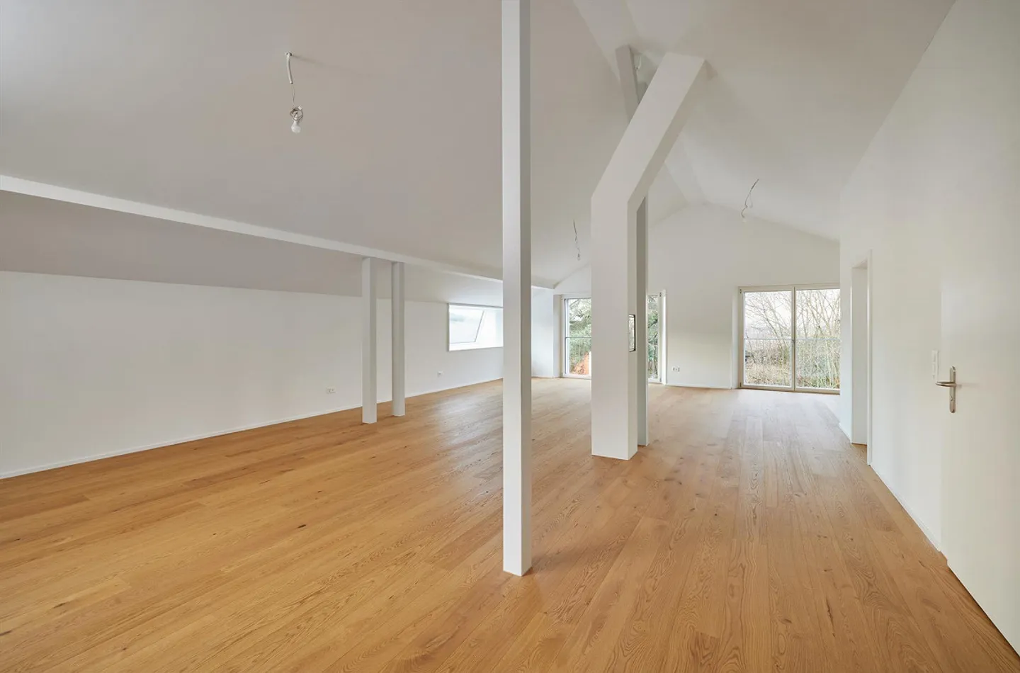 Casa unifamiliare indipendente da 6½ a 7½ stanze - Foto 12 di 30