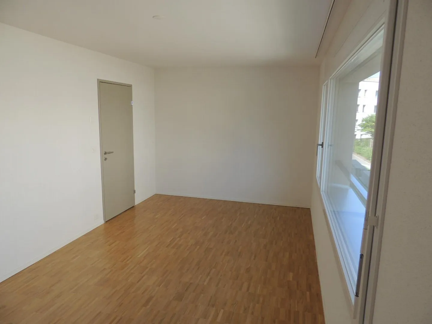 RENT WITHOUT DEPOSIT - Modern apartment in a quiet location - Photo 6 of 8