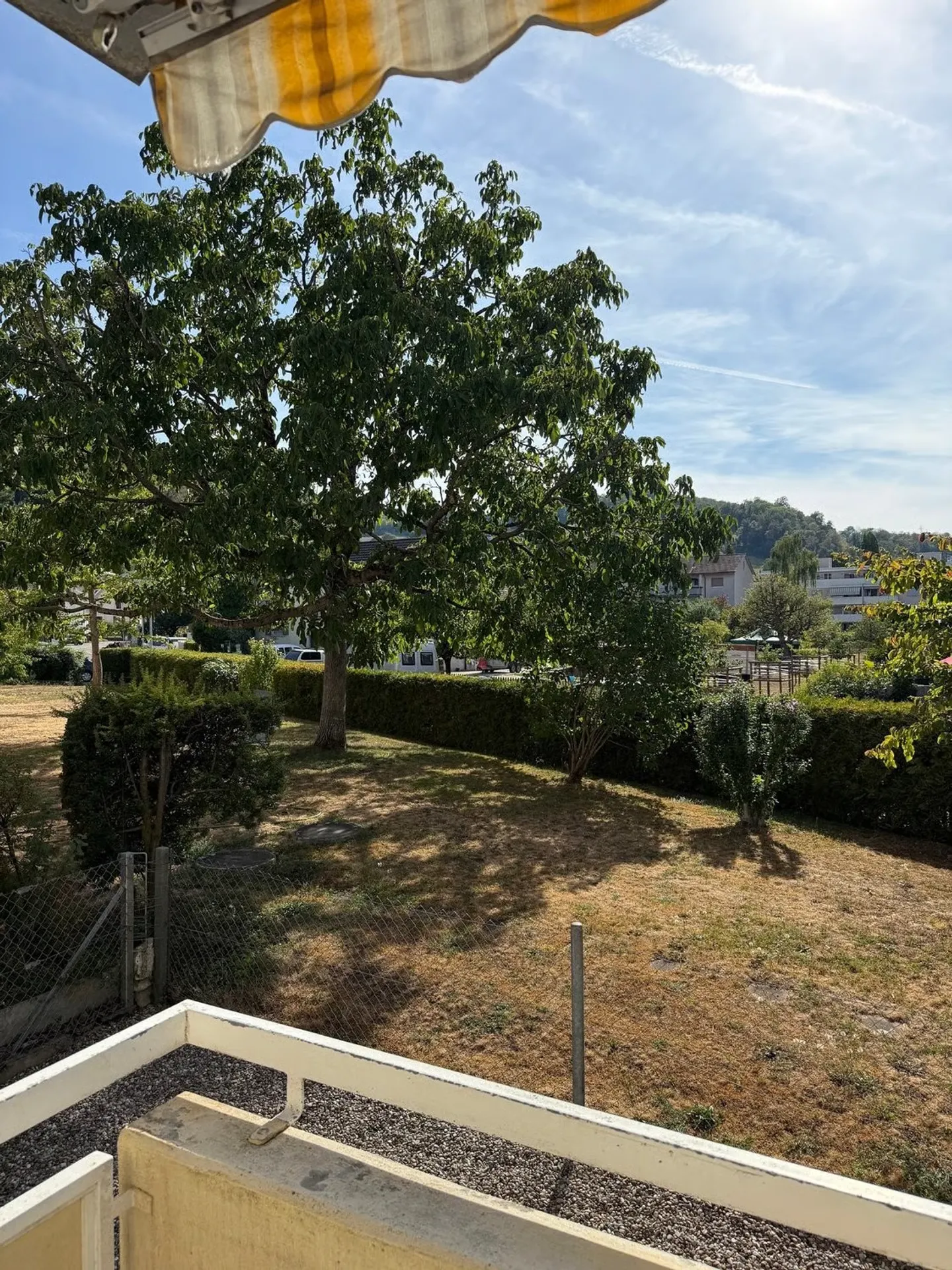 Bright 4-room apartment with balcony in Pratteln - Photo 12 of 13