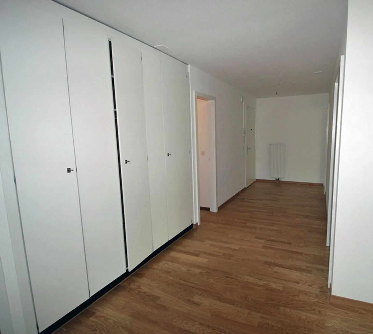 Spacious Apartment with Scenic Views - Photo 11 of 11