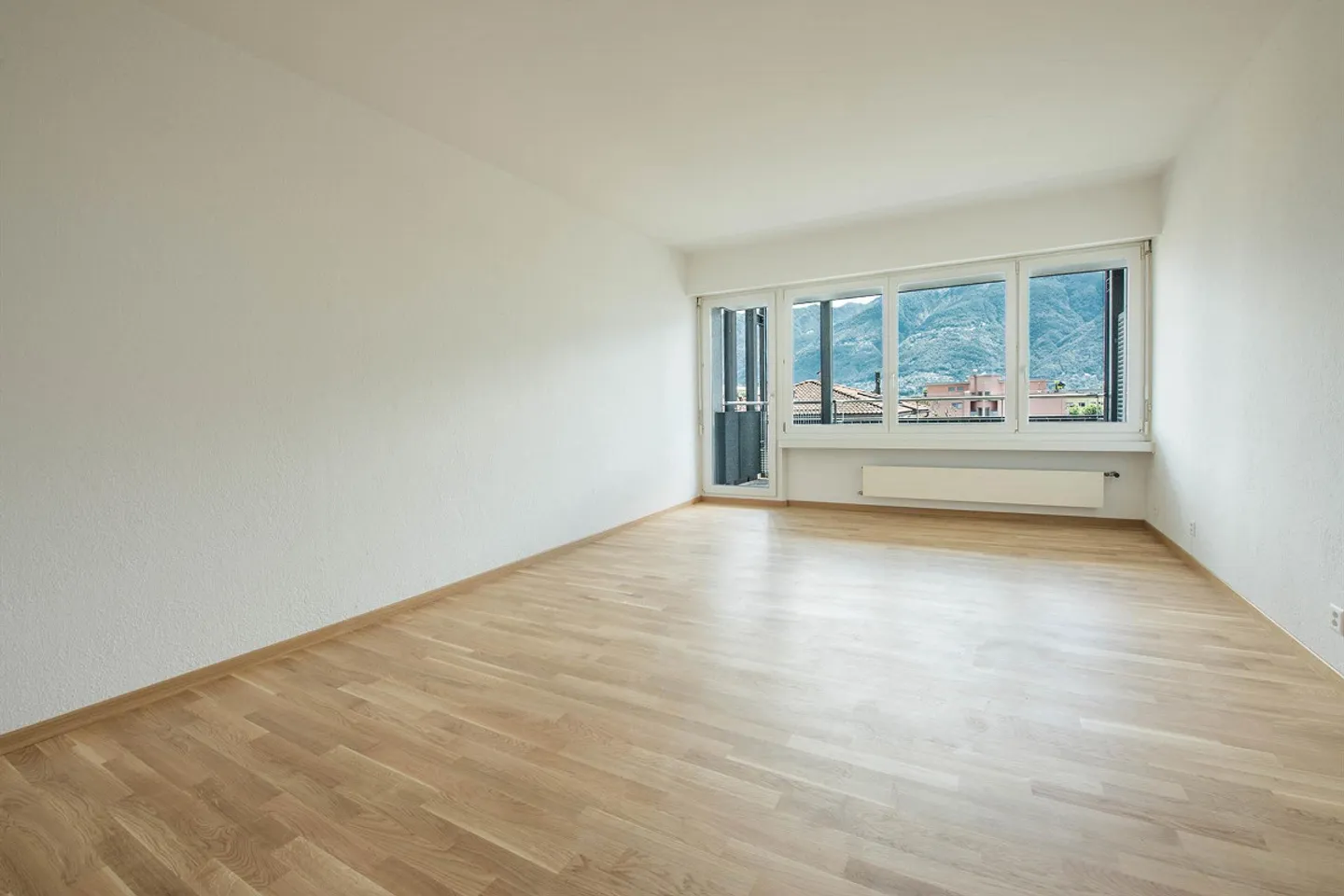 Appartement moderne et lumineux au centre d'Ascona ! - Photo 1 sur 9