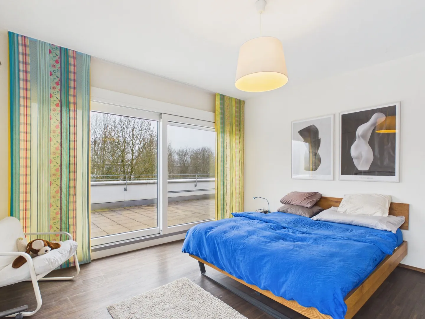 Exklusive Dachwohnung mit Golfblick - Foto 9 von 14