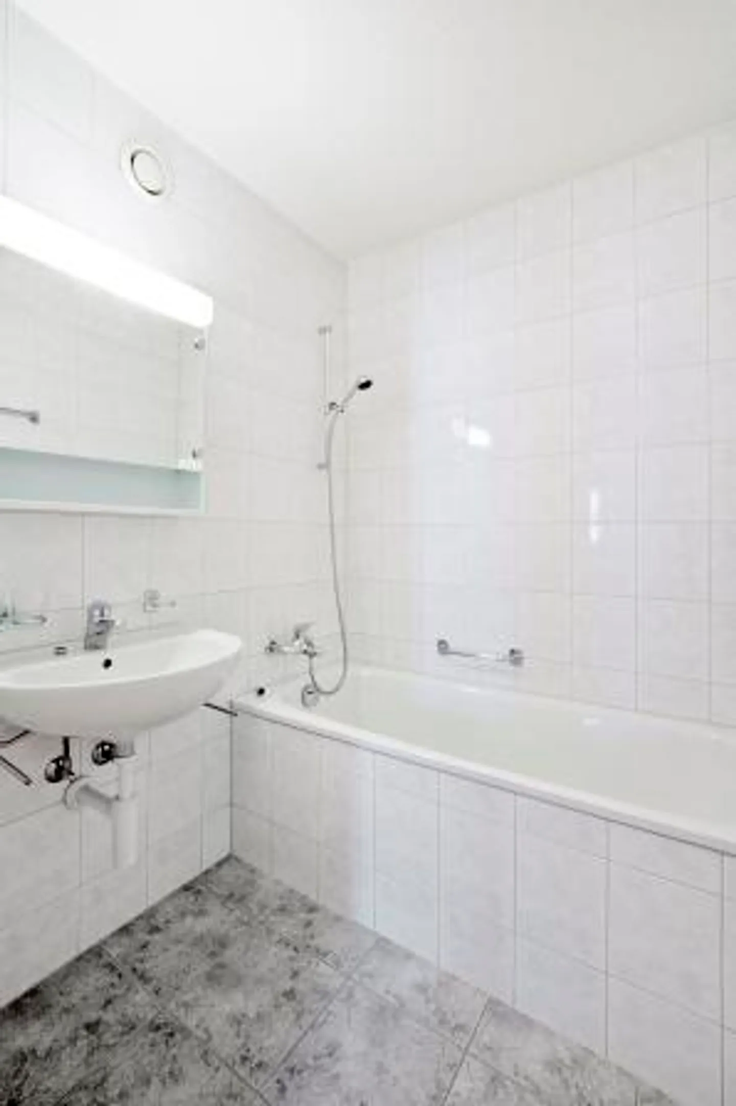 Charmante Wohnung beim Zimmeregg-Wald - Foto 7 von 11
