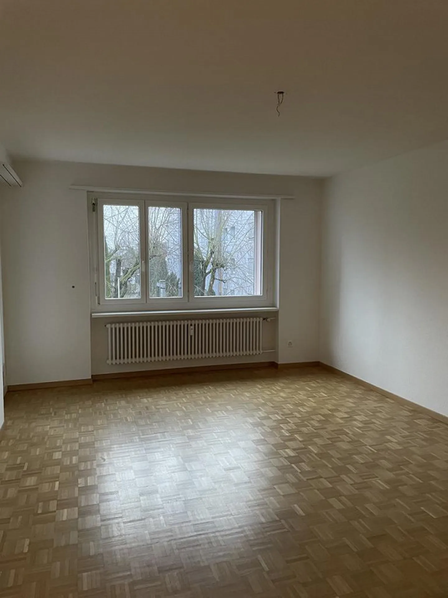 Besichtigung: Dienstag, 02.12.2025 zwischen 16:00 - 17:00 Uhr - Foto 4 von 7