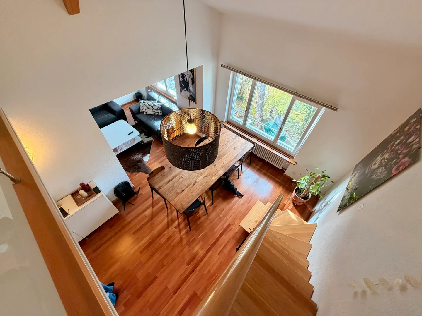 Duplex lumineux de 4,5 pièces avec balcon et box de garage - Photo 5 sur 15