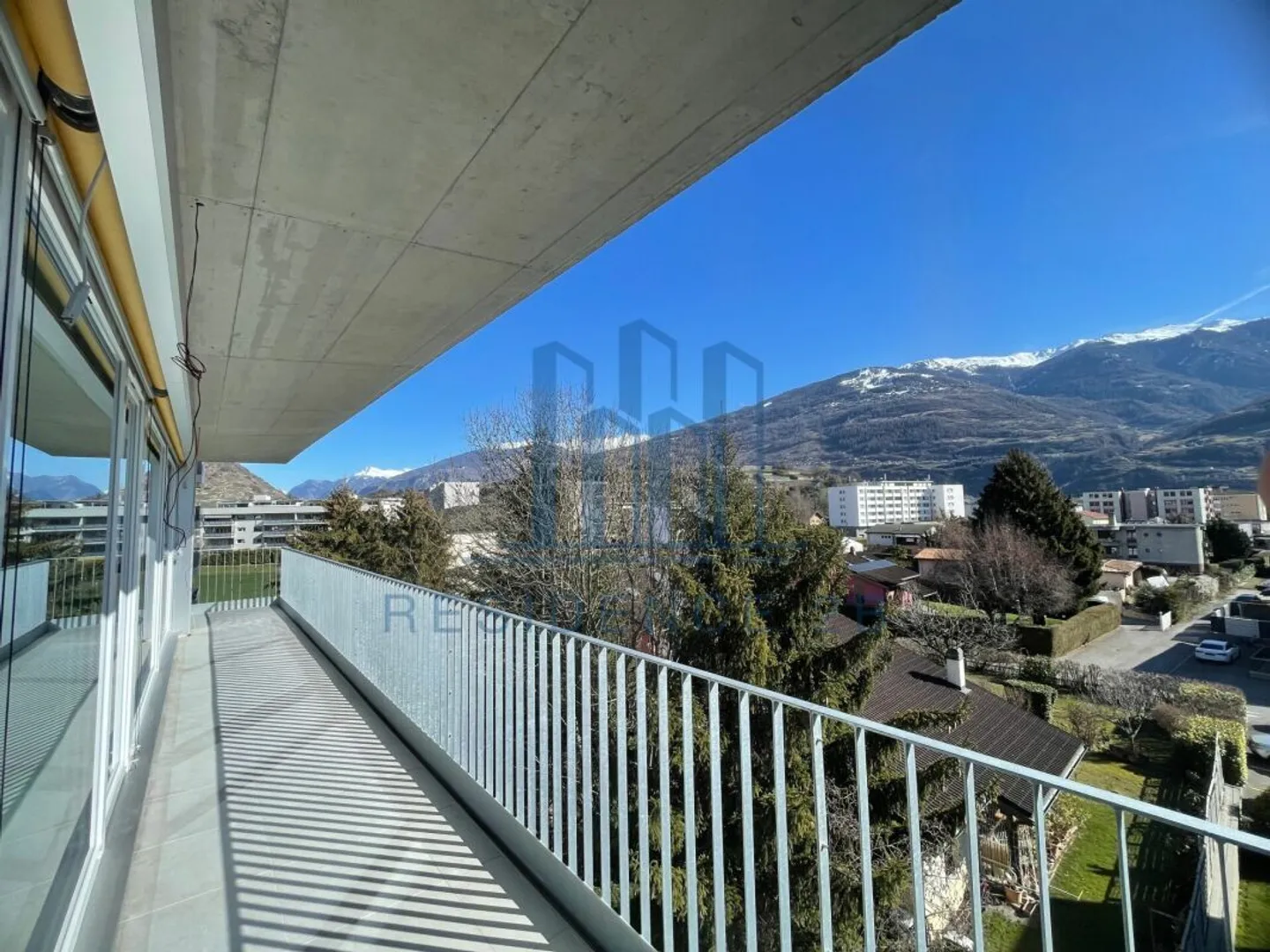 Splendido attico nuovo di 4 stanze a Conthey - Foto 1 di 11