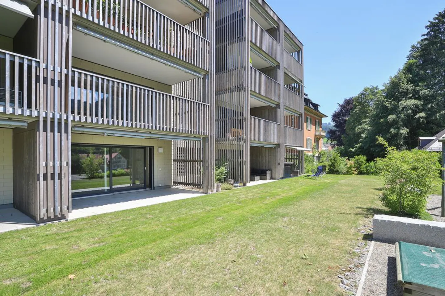APPARTAMENTO SPAZIOSO 3.5 Stanze con Patio - Foto 10 di 12