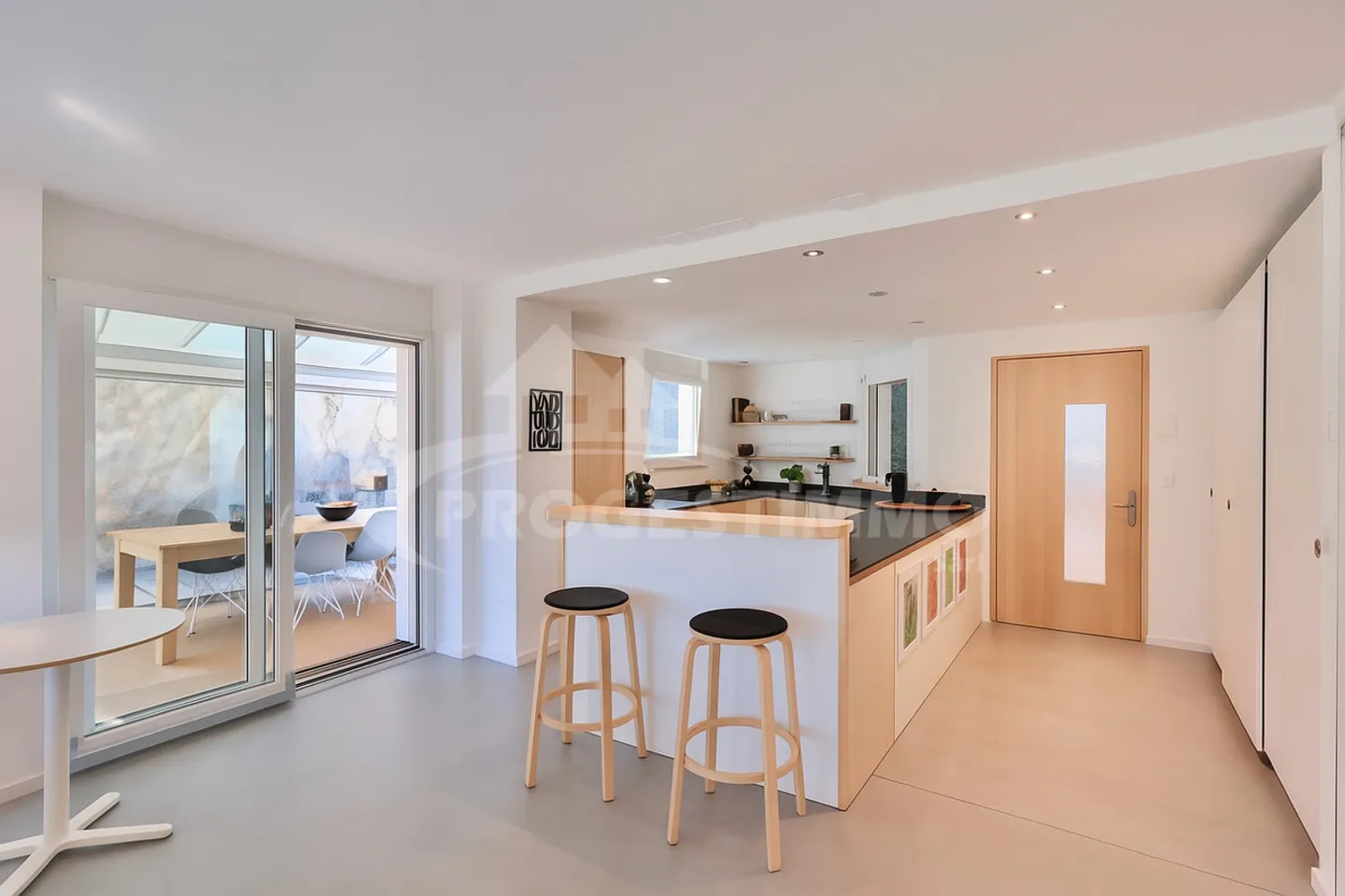 APPARTAMENTO 3.5 STANZE DI ALTA QUALITÀ CON VISTA PANORAMICA - Foto 7 di 15