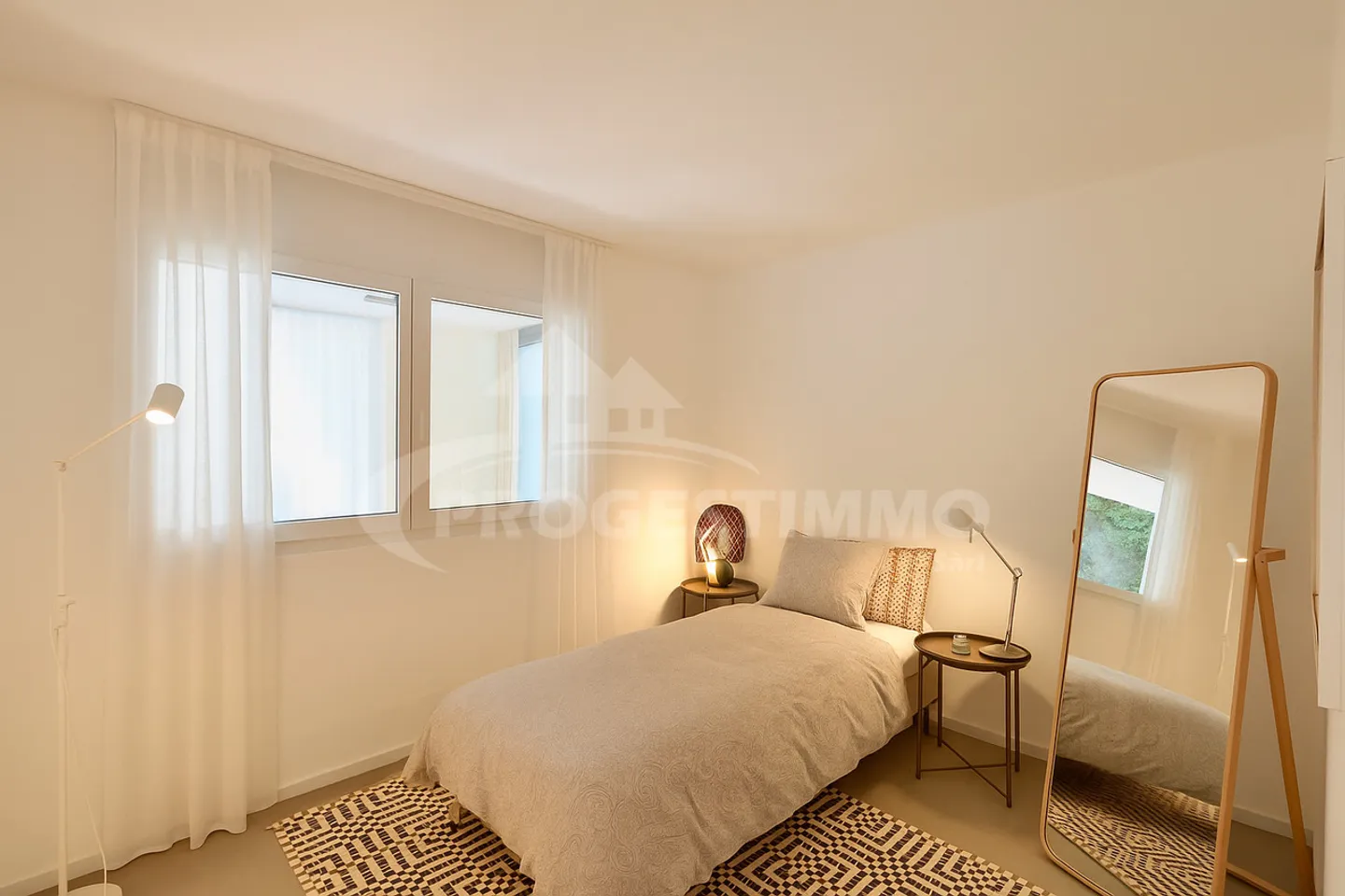 APPARTAMENTO 3.5 STANZE DI ALTA QUALITÀ CON VISTA PANORAMICA - Foto 9 di 15