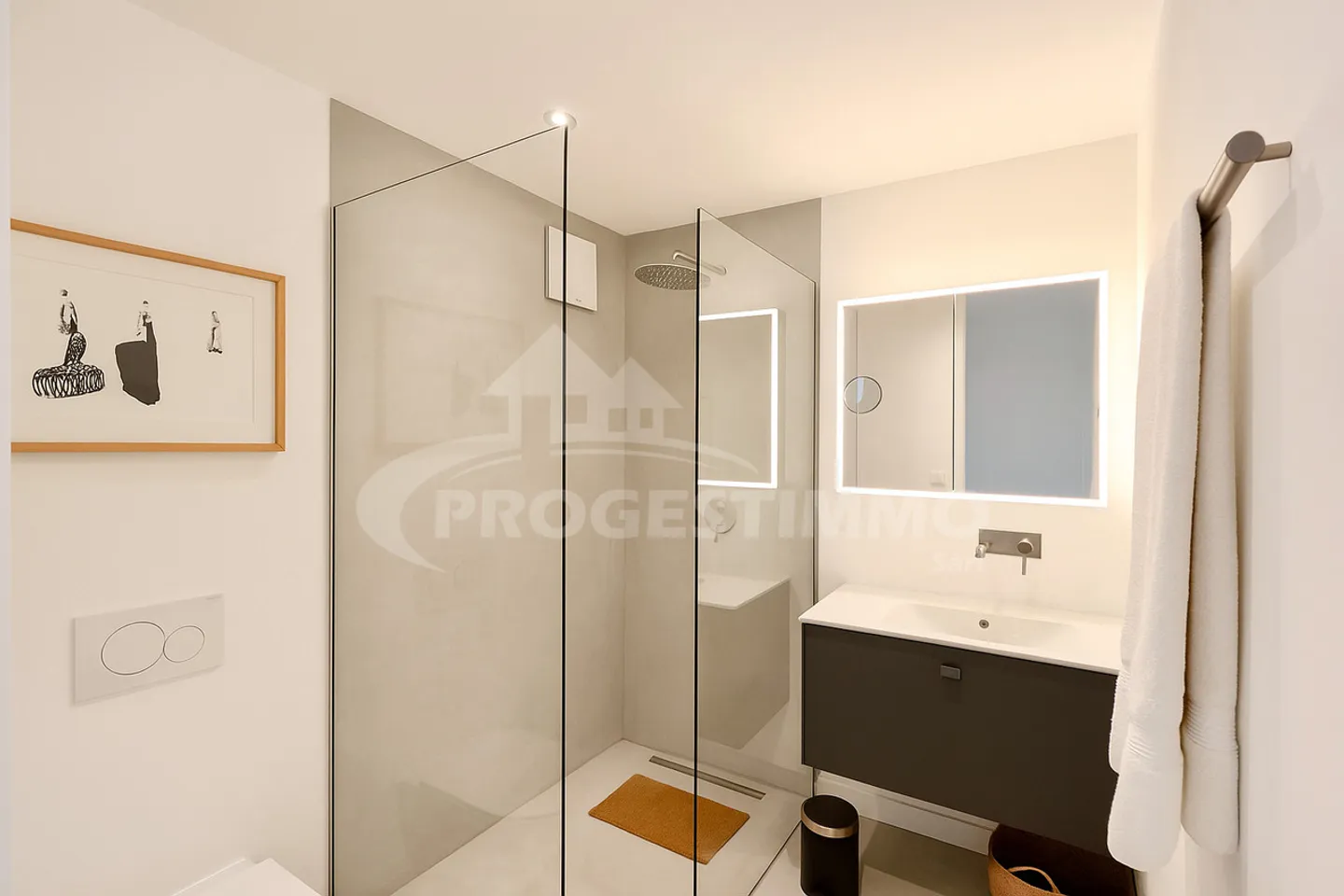 APPARTAMENTO 3.5 STANZE DI ALTA QUALITÀ CON VISTA PANORAMICA - Foto 12 di 15