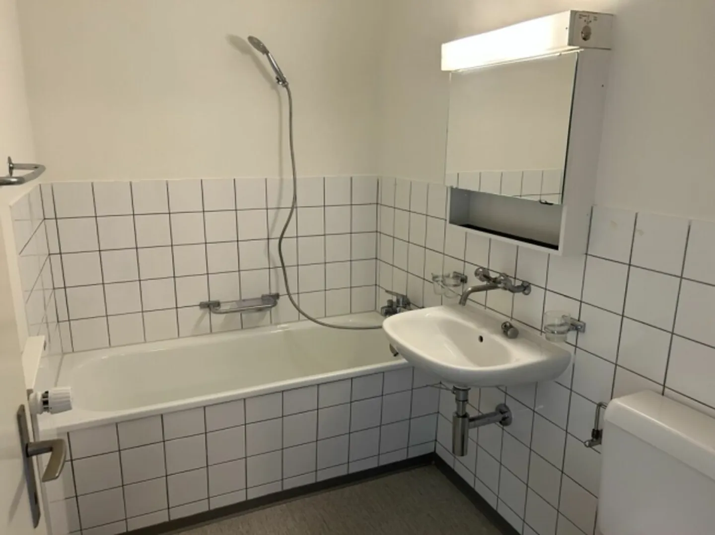 Charmante Wohnung mit Balkon - Foto 3 von 7