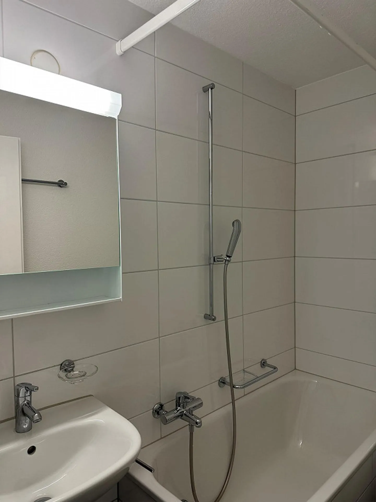 Bellissimo appartamento di 3 stanze in una posizione di confine - Foto 7 di 7
