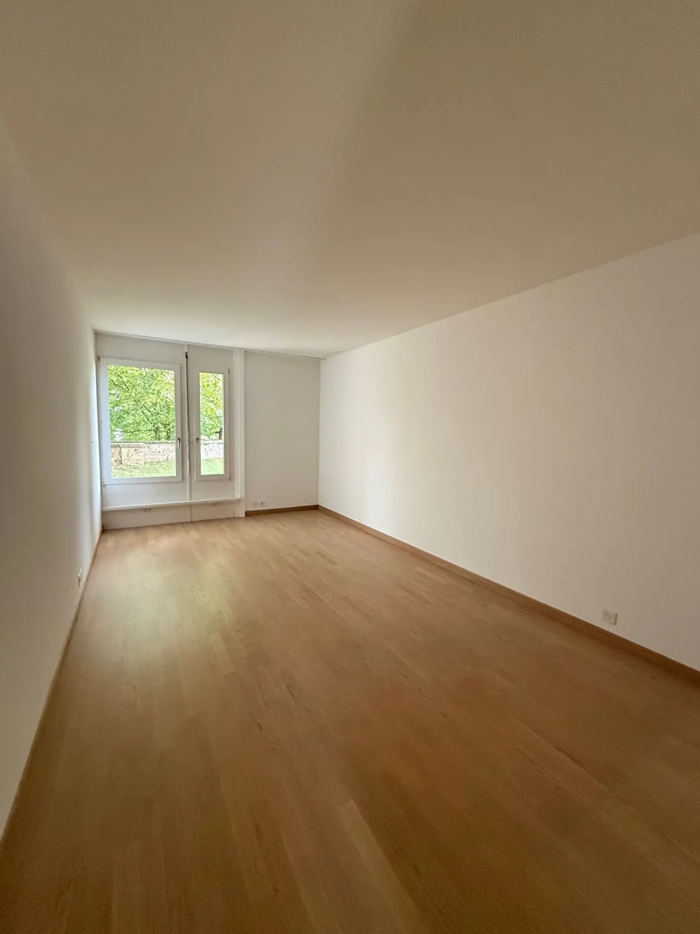 Charming 4.5-room apartment on the ground floor in Arlesheim - Photo 10 of 13