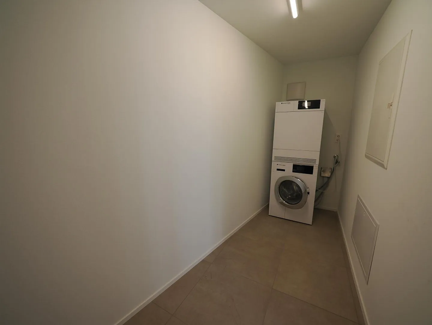 Beautiful apartment in completely renovated house in the center - Photo 10 of 10