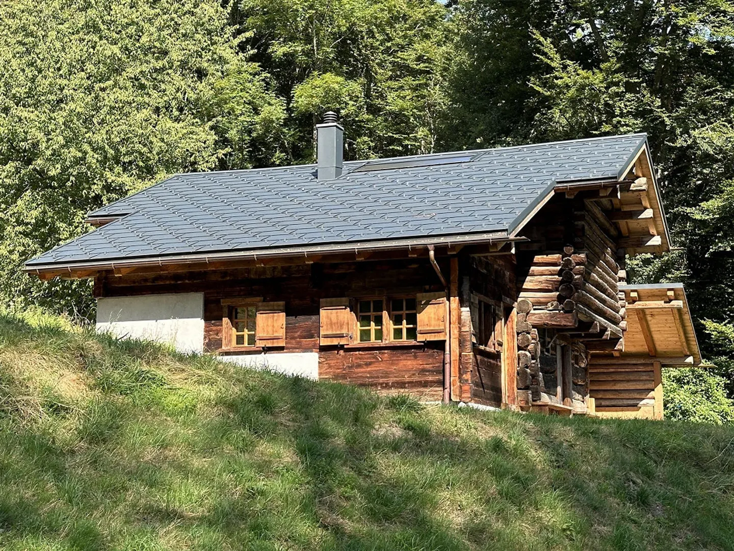 Rustikales Chalet mit Traumhaftem Blick - Foto 1 von 11