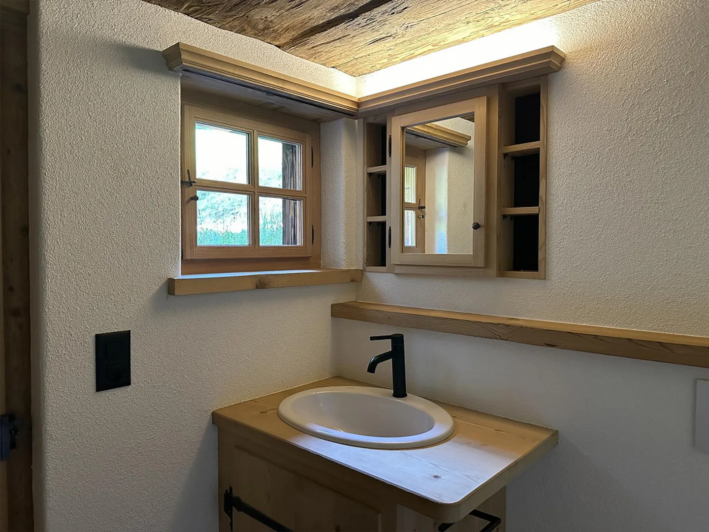 Rustikales Chalet mit Traumhaftem Blick - Foto 11 von 11
