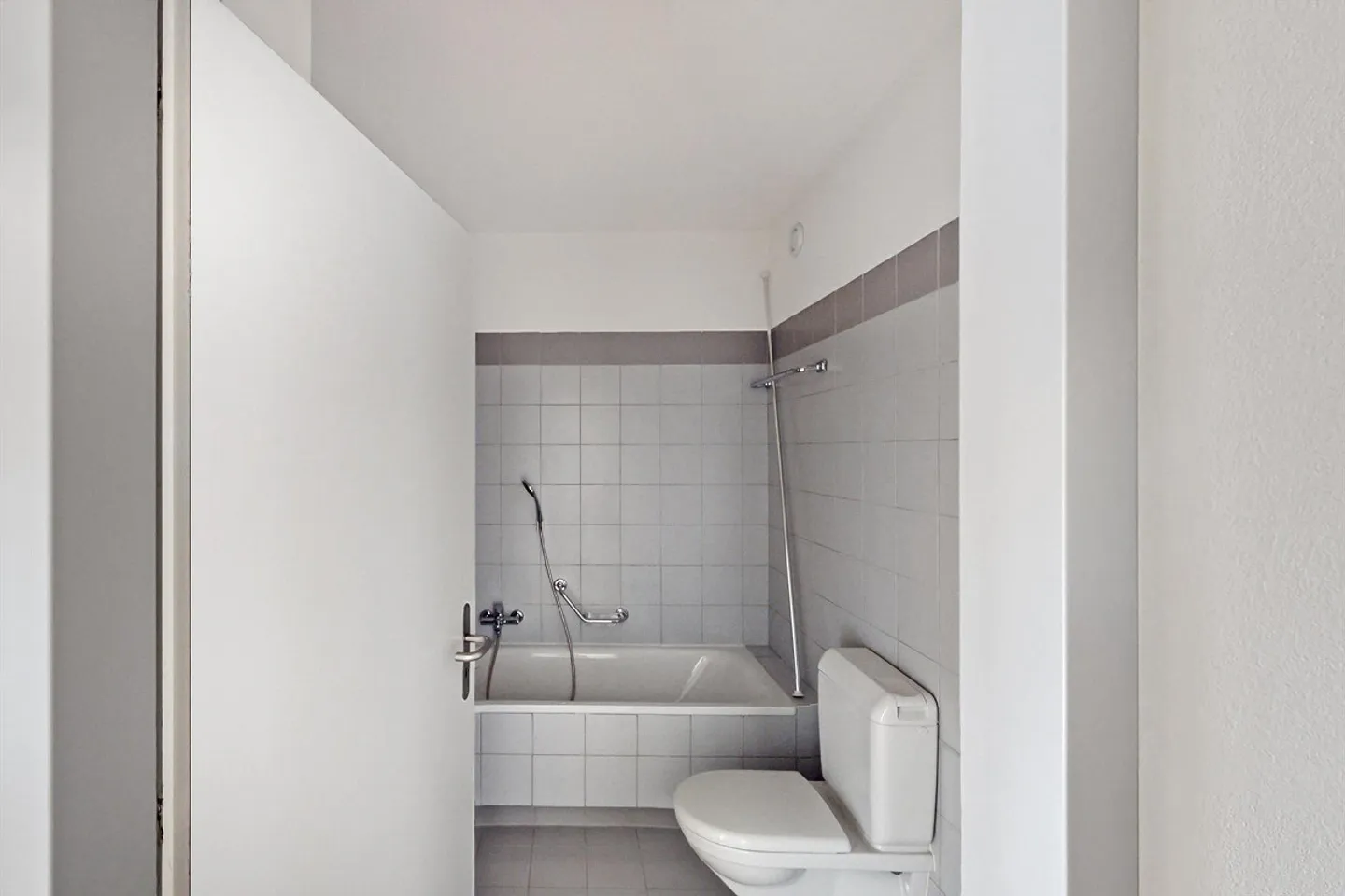 Eine Oase der Ruhe nur wenige Schritte von der Stadt entfernt - Foto 10 von 11