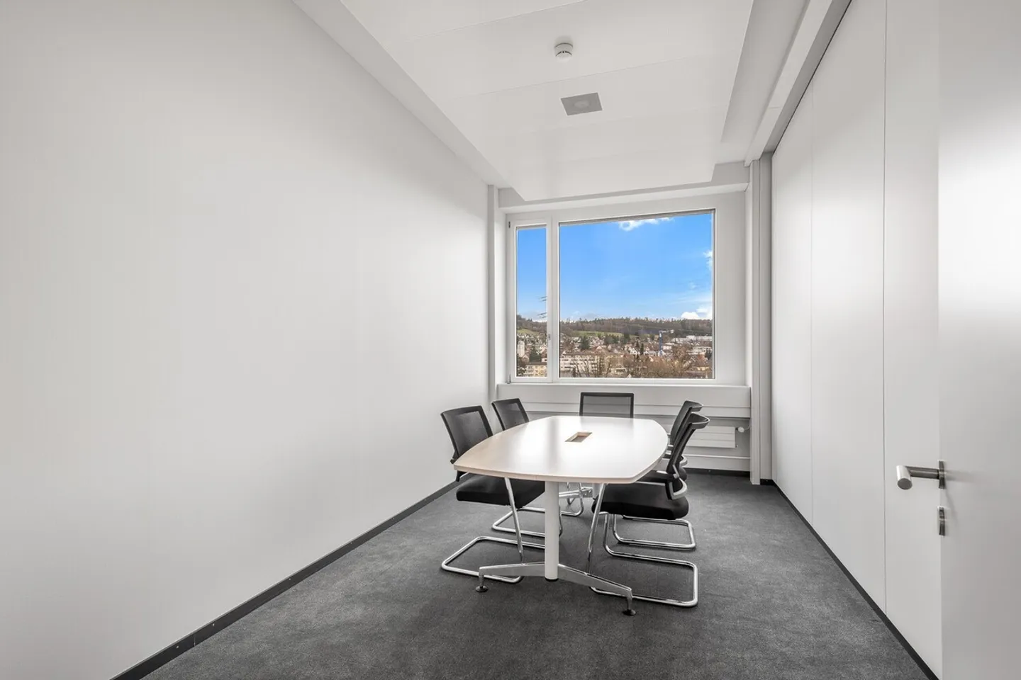 BUREAUX ÉTENDUS, PRÊTS POUR VOTRE EMPLACEMENT - Photo 8 sur 13