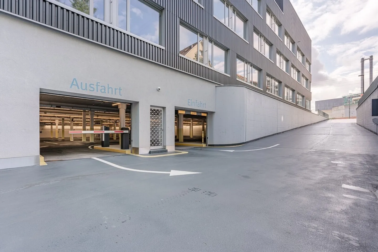 BUREAUX ÉTENDUS, PRÊTS POUR VOTRE EMPLACEMENT - Photo 13 sur 13
