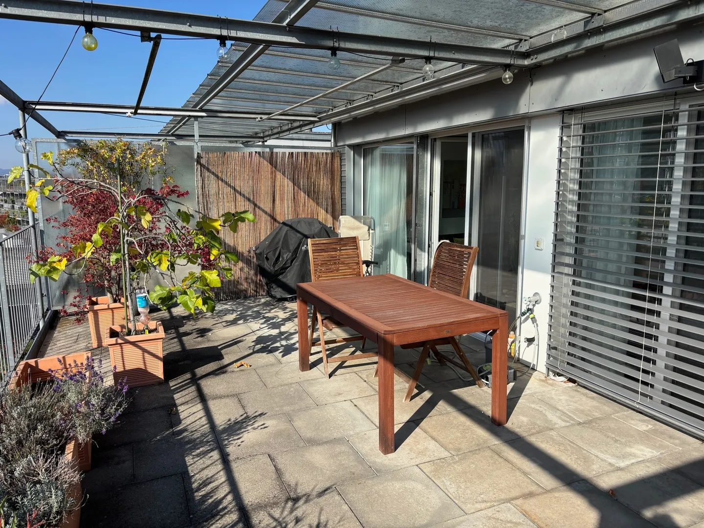 Apartment for rent - Photo 7 of 9