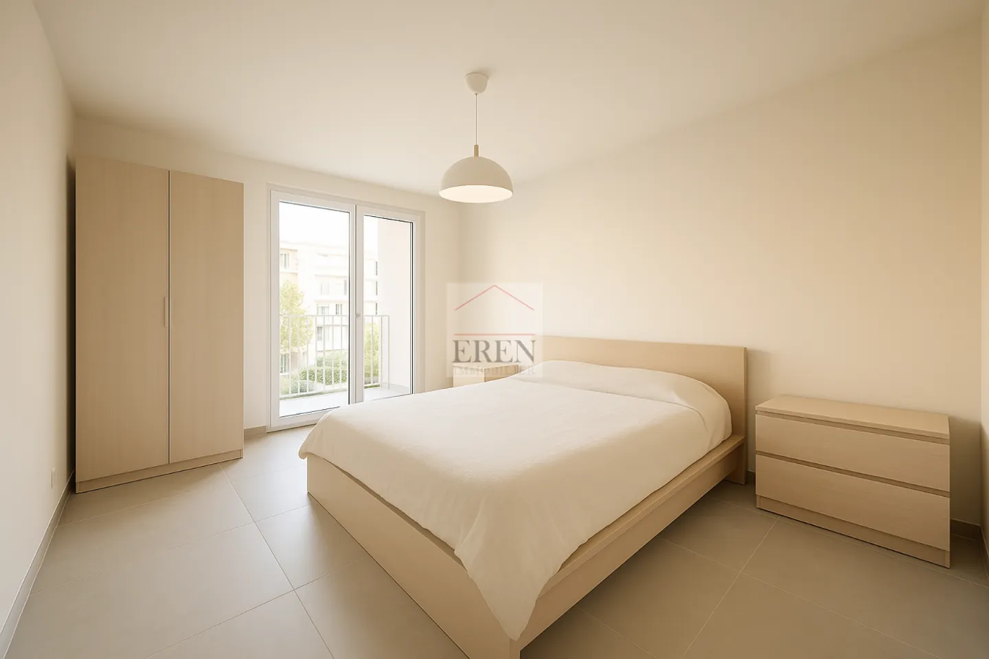 Appartamento 2,5 locali al 1° piano con grande balcone a Grône - Foto 2 di 7