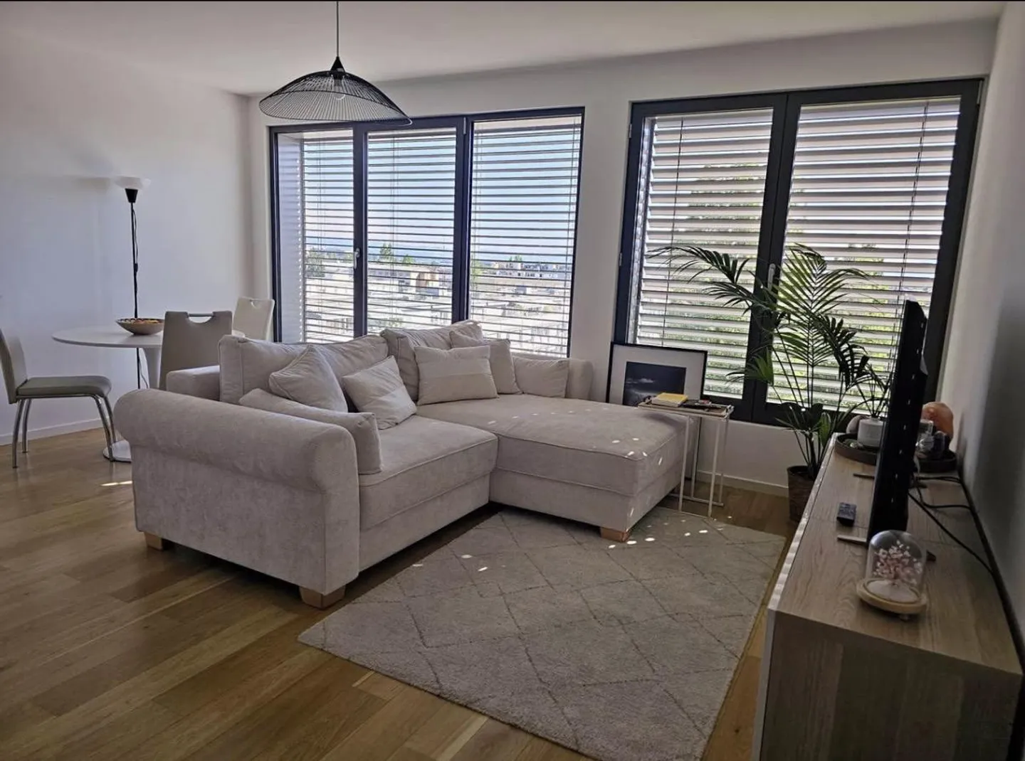 Appartement moderne 3.5 pièces - Photo 1 sur 10
