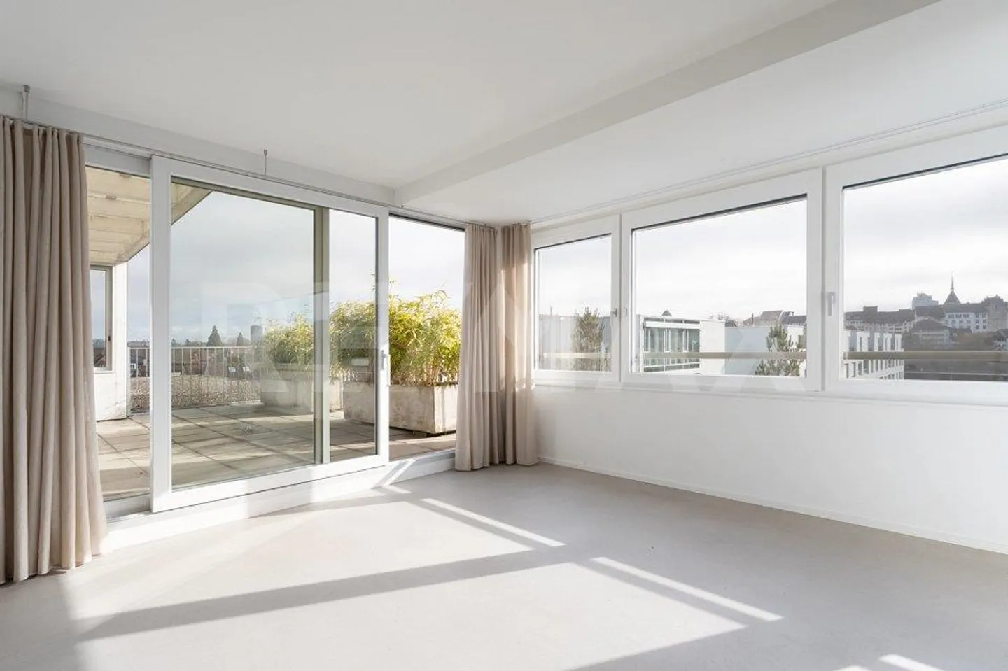 Exklusive Attikawohnung mit Aussicht - Foto 6 von 8