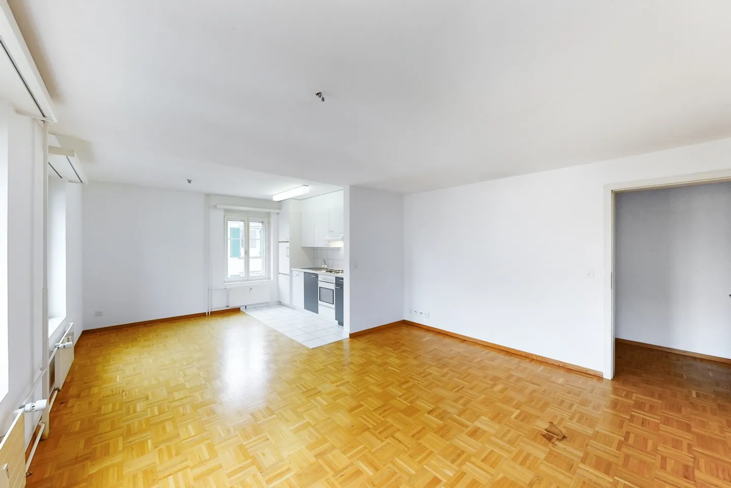 Appartamento singolo spazioso - Foto 3 di 7