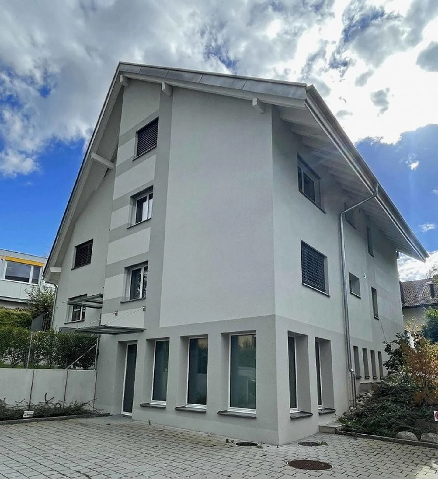 Posto auto in affitto in garage sotterraneo - Foto 2 di 2