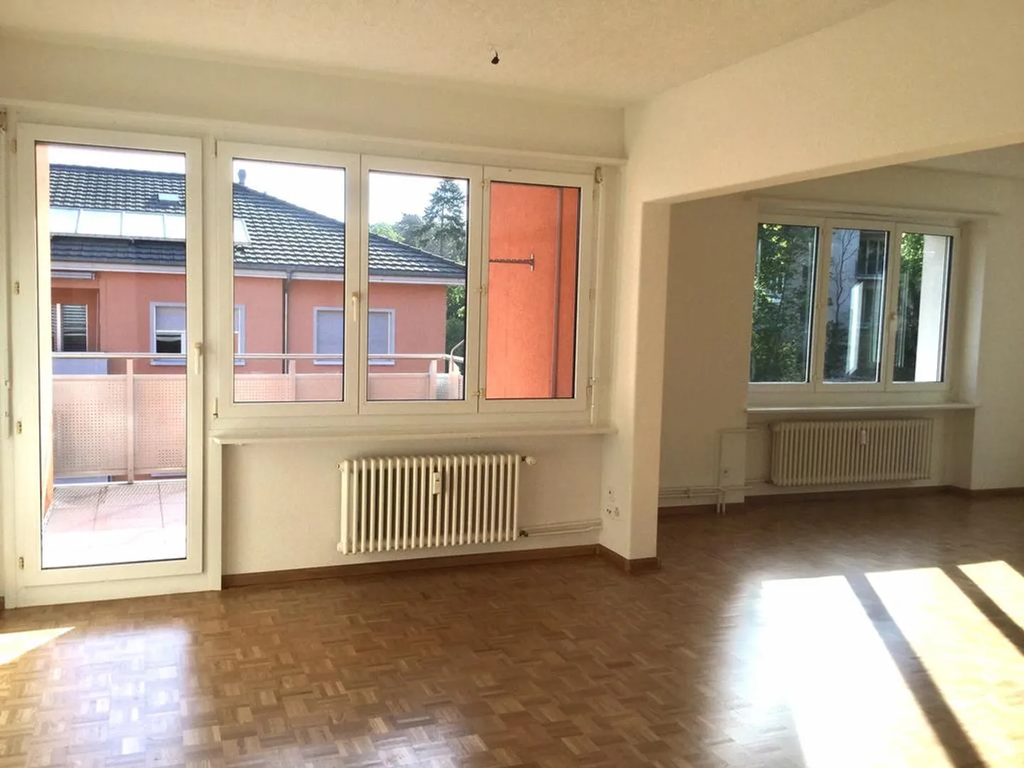 ***3-room apartment with 77m2***top floor***convenient location*** - Photo 5 of 7