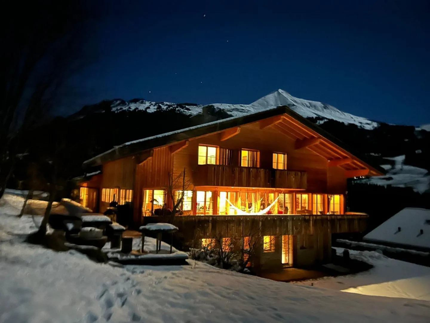 Luxurious chalet with panorama & gallery in Lauenen - Photo 12 of 13