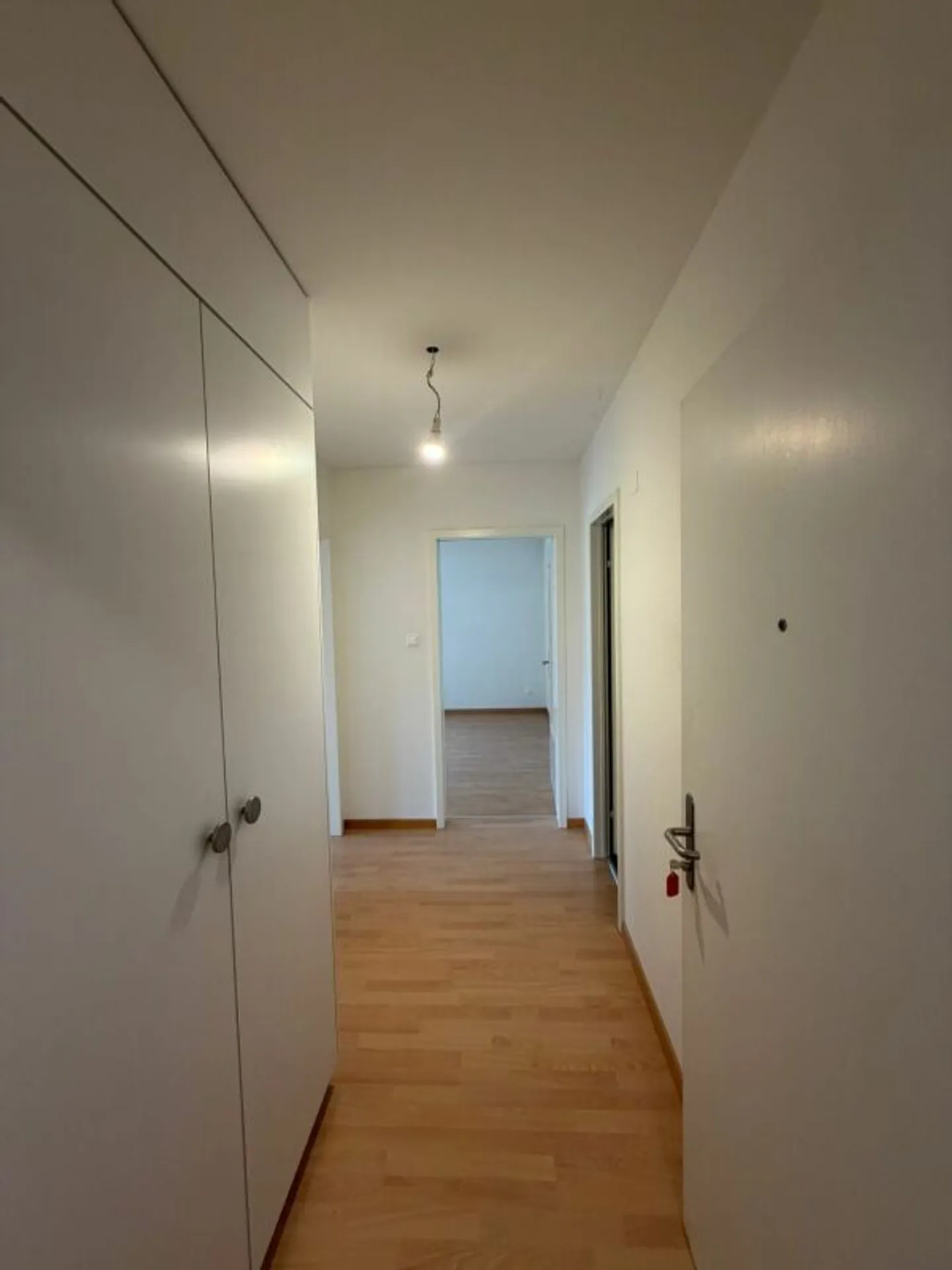 Apartment for rent - Photo 6 of 6