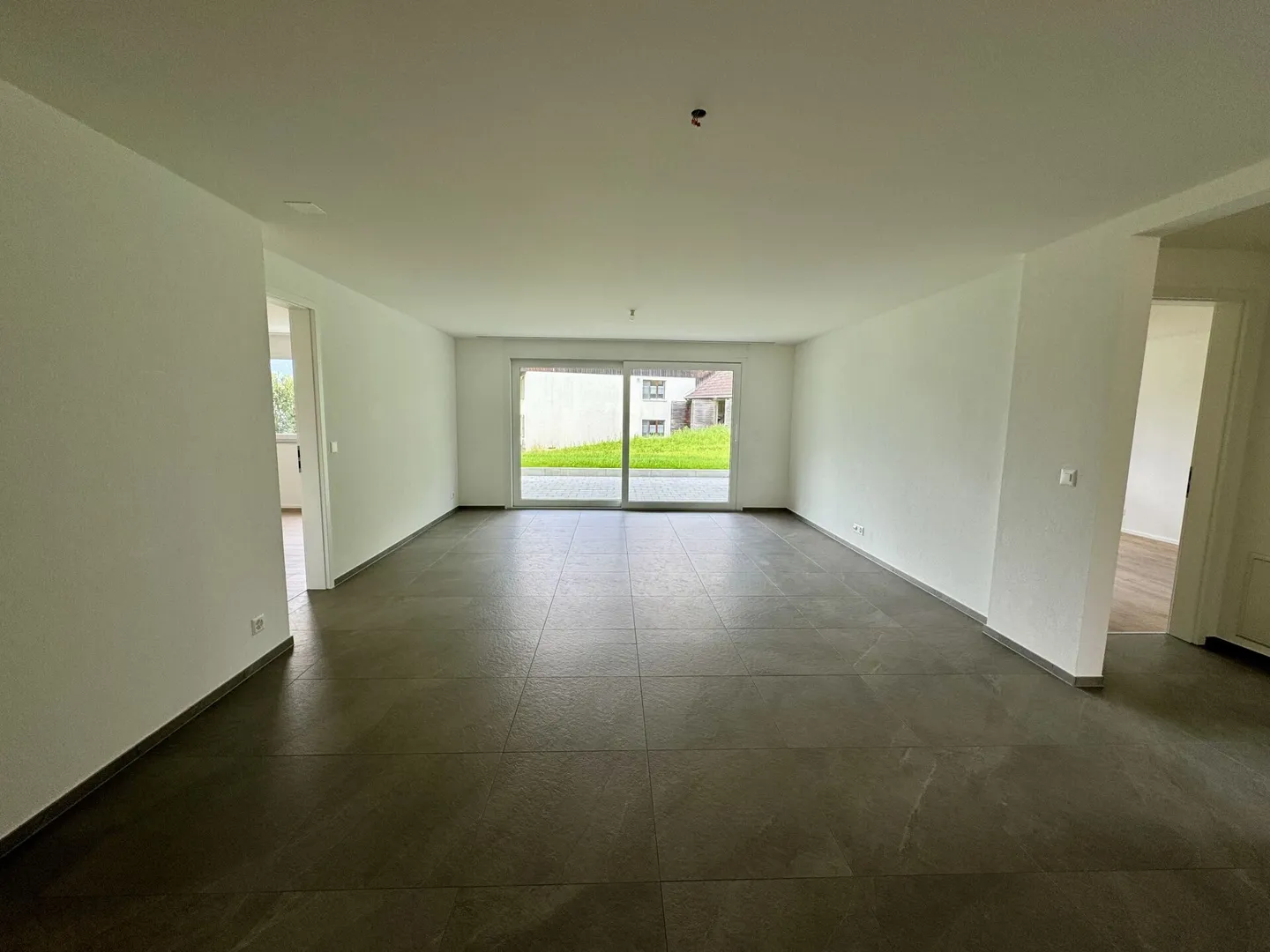 Appartamento giardino 4.5 camere nuovo in affitto - Foto 4 di 12