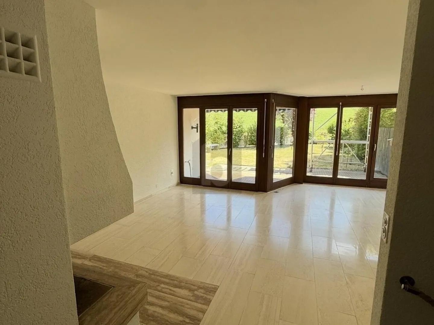 Stilvolles Reihenhaus - Foto 1 von 6