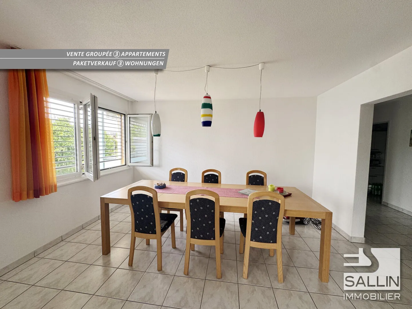 Vendita di 3 appartamenti, 2x 5 stanze e 4 stanze + 3 posti auto interni. - Foto 7 di 12