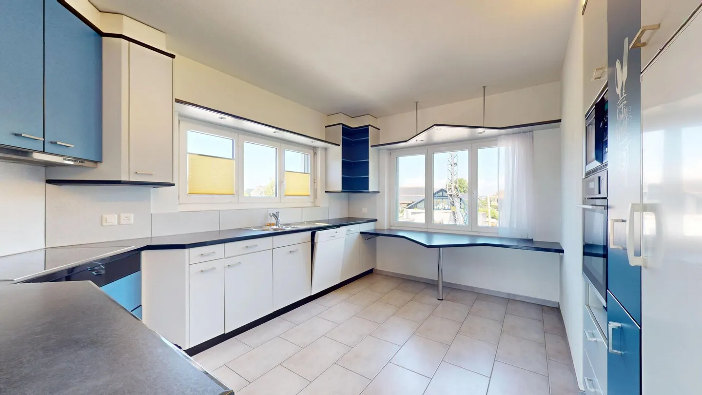 Maisonette unica con terrazza soleggiata - Foto 8 di 12