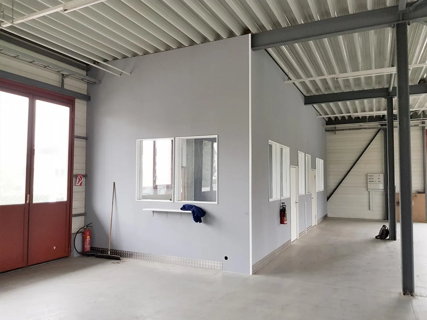 Spazio commerciale attraente in posizione ottimale cerca nuovo inquilino - Foto 6 di 11