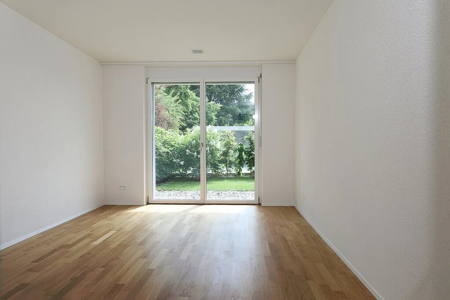Moderne 2.5-Zimmerwohnung - Foto 3 von 7