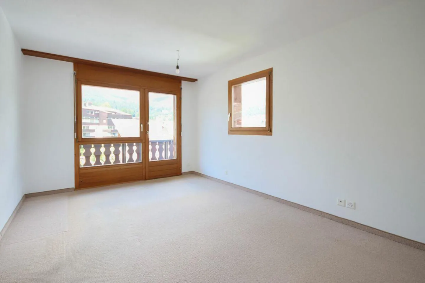 Appartement 4½ pièces (de vacances) dans un emplacement central, calme et ensoleillé avec une vue fantastique - Photo 6 sur 15