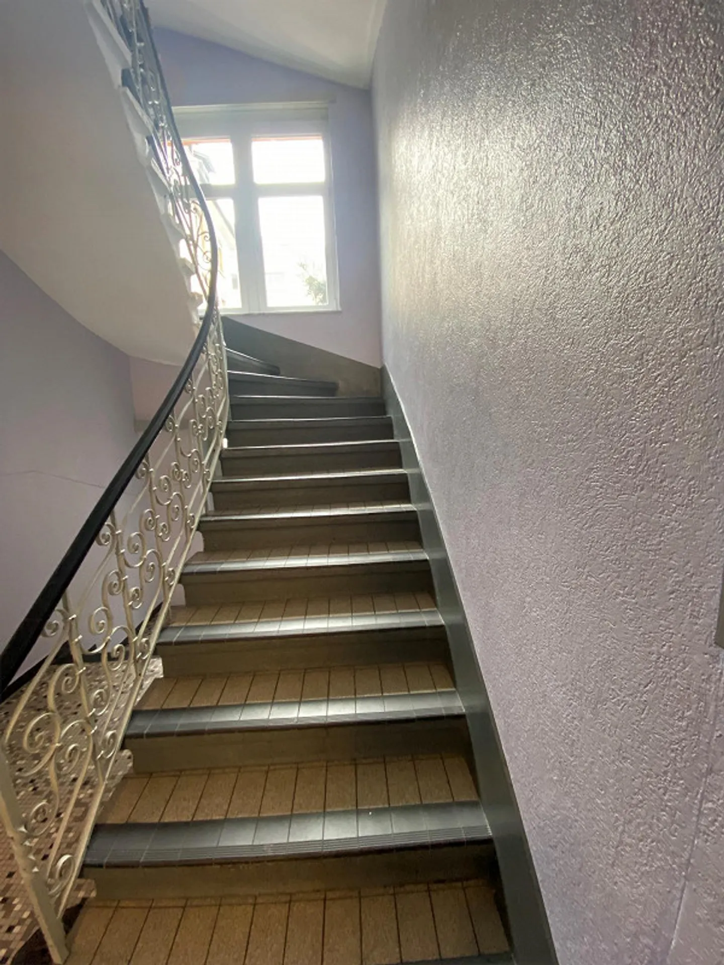 Chambre meublée près de la gare principale - Photo 8 sur 8