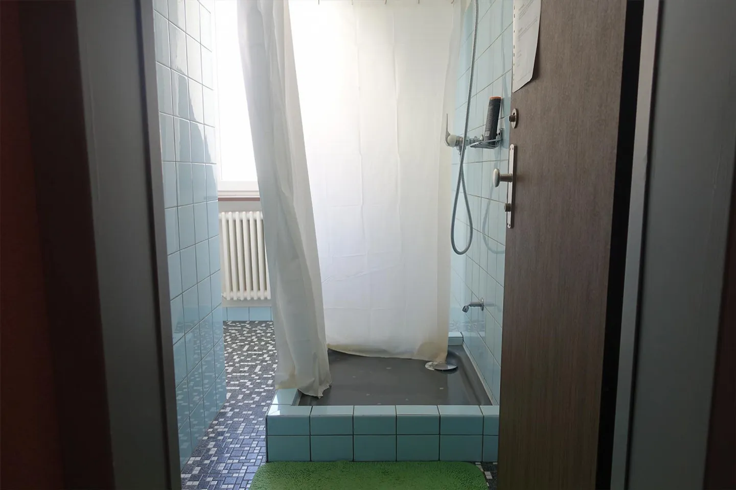 Chambre meublée près de la gare principale - Photo 6 sur 8